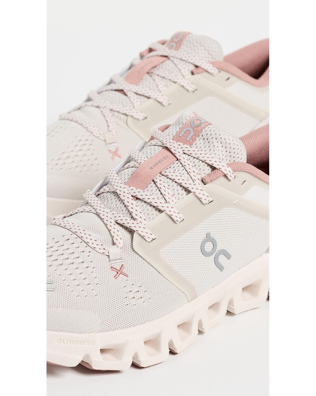 On Shoes White Cloud X Sneakers