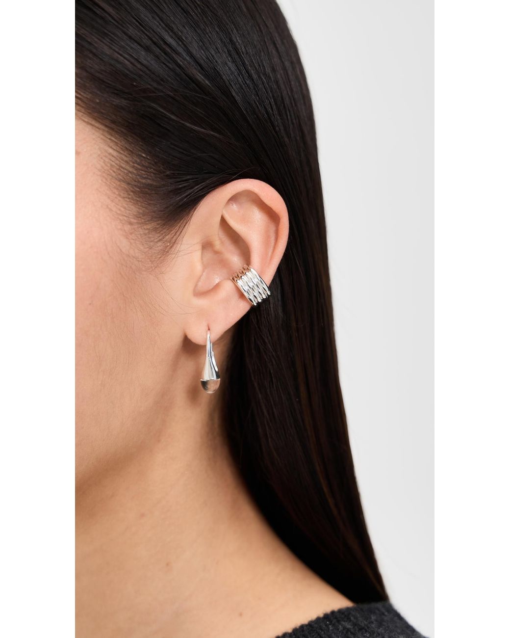 Otiumberg White Stratis Cuff
