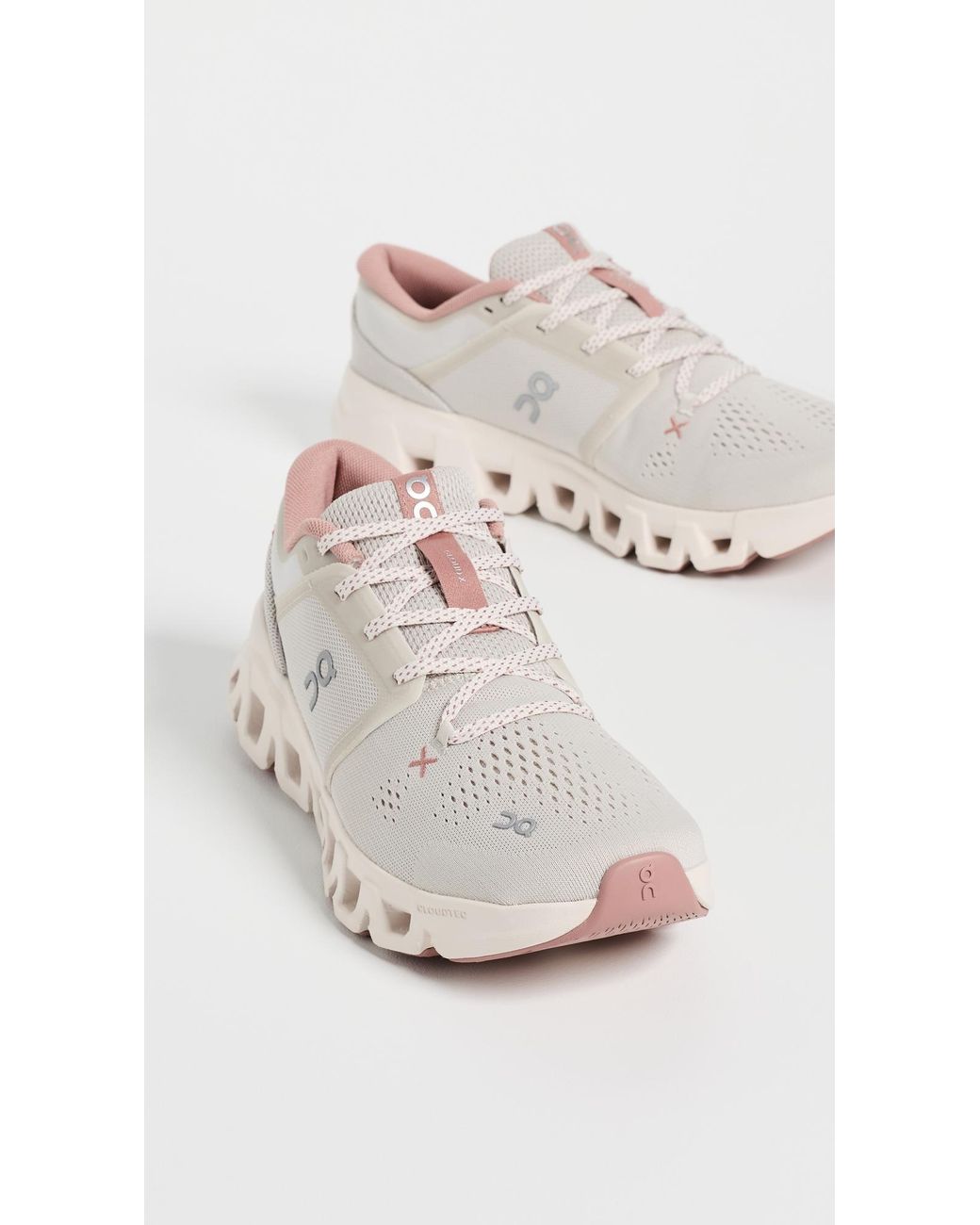 On Shoes White Cloud X Sneakers