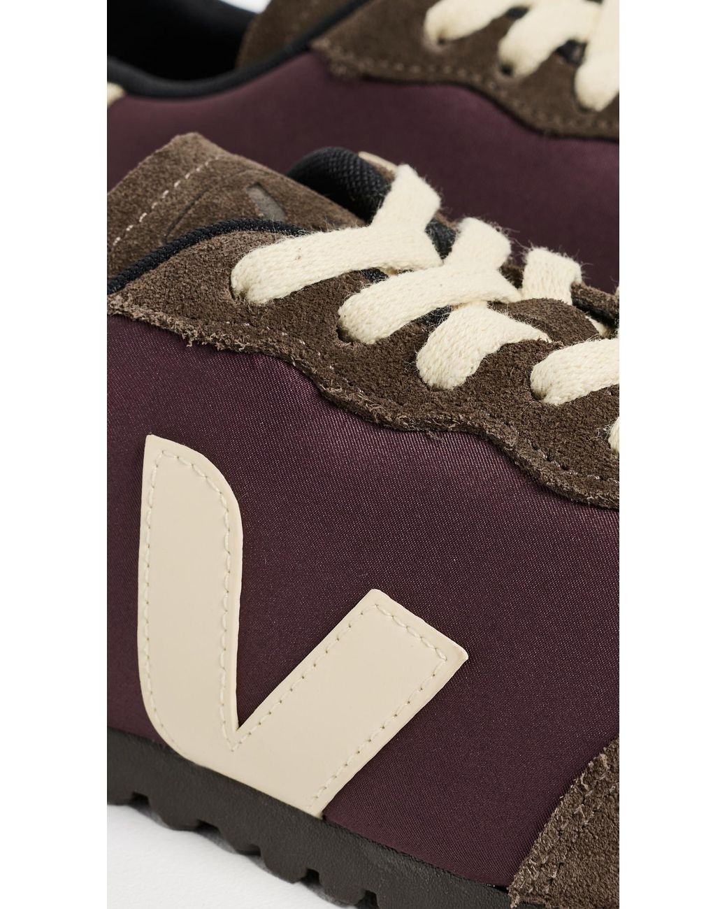Veja Multicolor Gt Sneakers