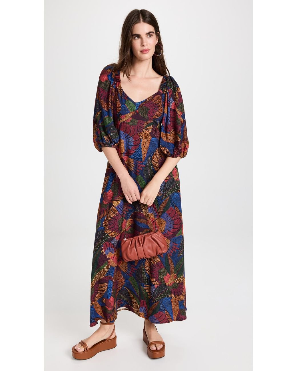 Country road shop dotted floral maxi