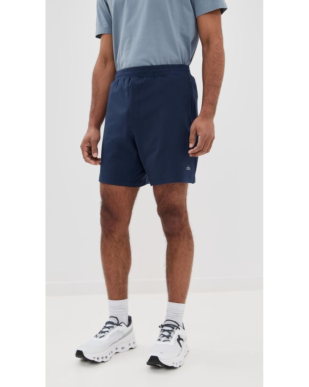 alo-yoga-Navy-Conquer-React-
