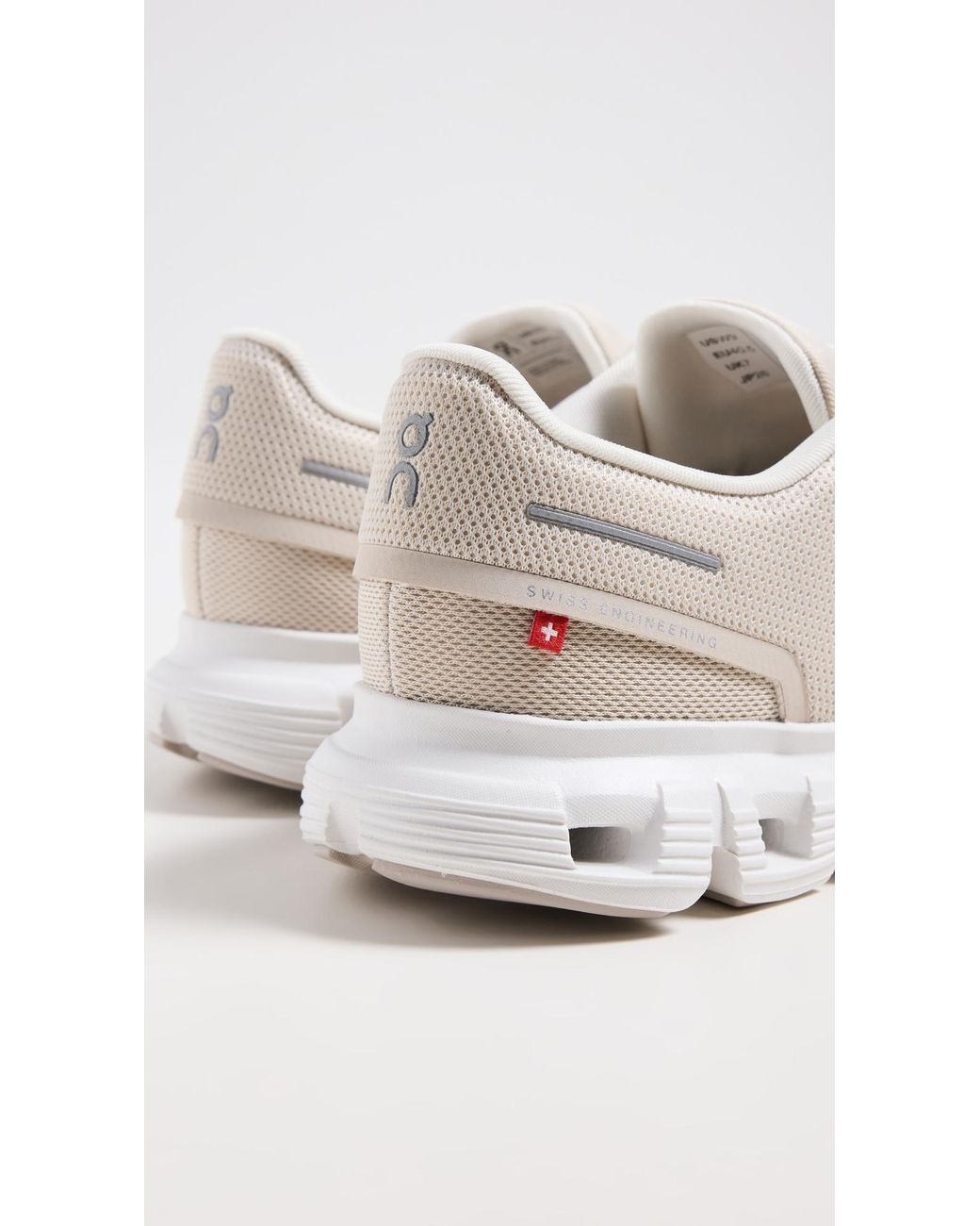 On Shoes White Cloud 6 Sneakers