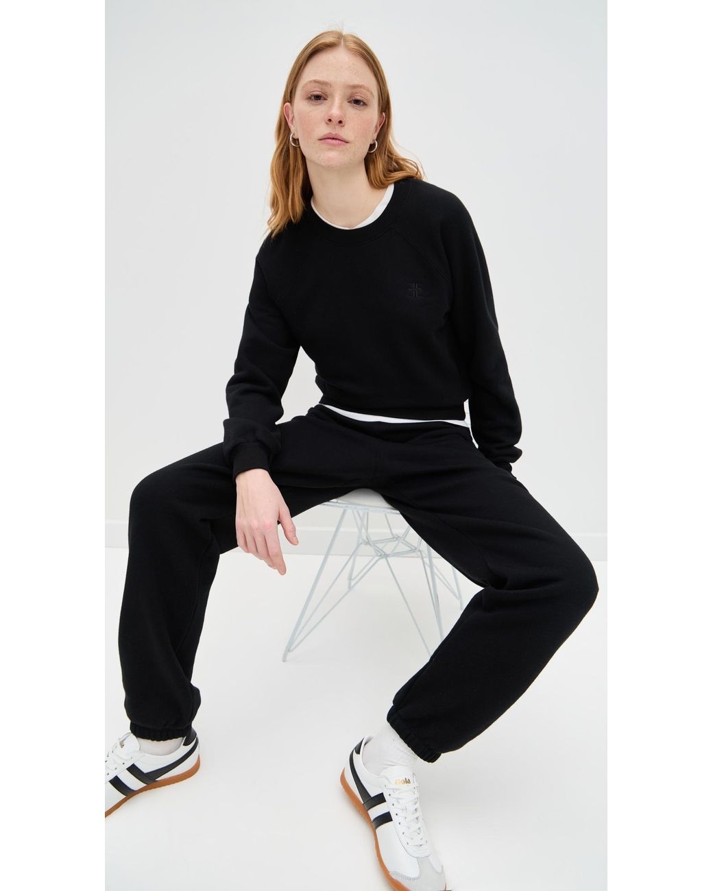 ÉTERNE Black Shrunken Raglan Sweatshirt