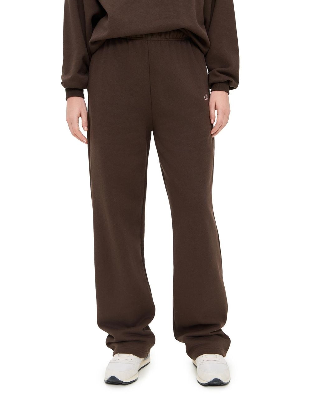 Alo Yoga Accolade Straight Leg Sweatpants in Black | Lyst