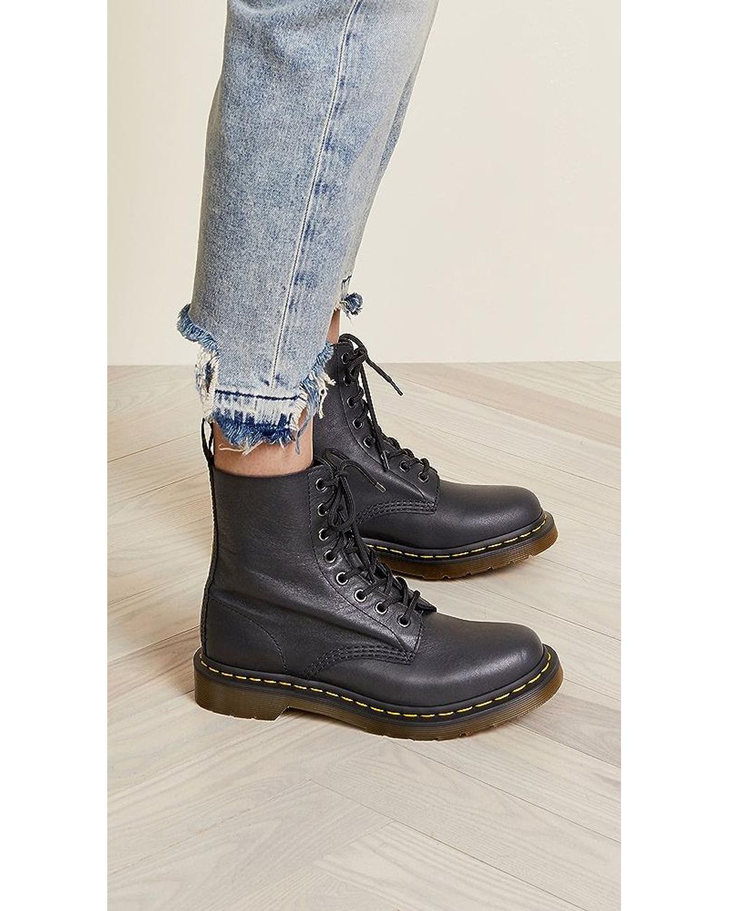 Dr. Martens 1460 Pascal Virginia 8 Eye Boots in Black | Lyst