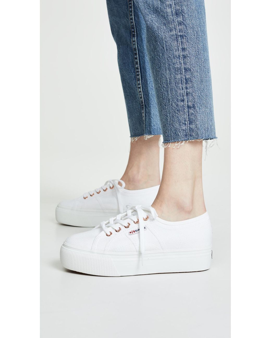 2790 acotw white rose gold