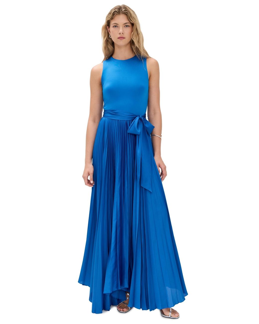 Alice + Olivia Chara Sleeveless Pleated Maxi Dress in Blue | Lyst