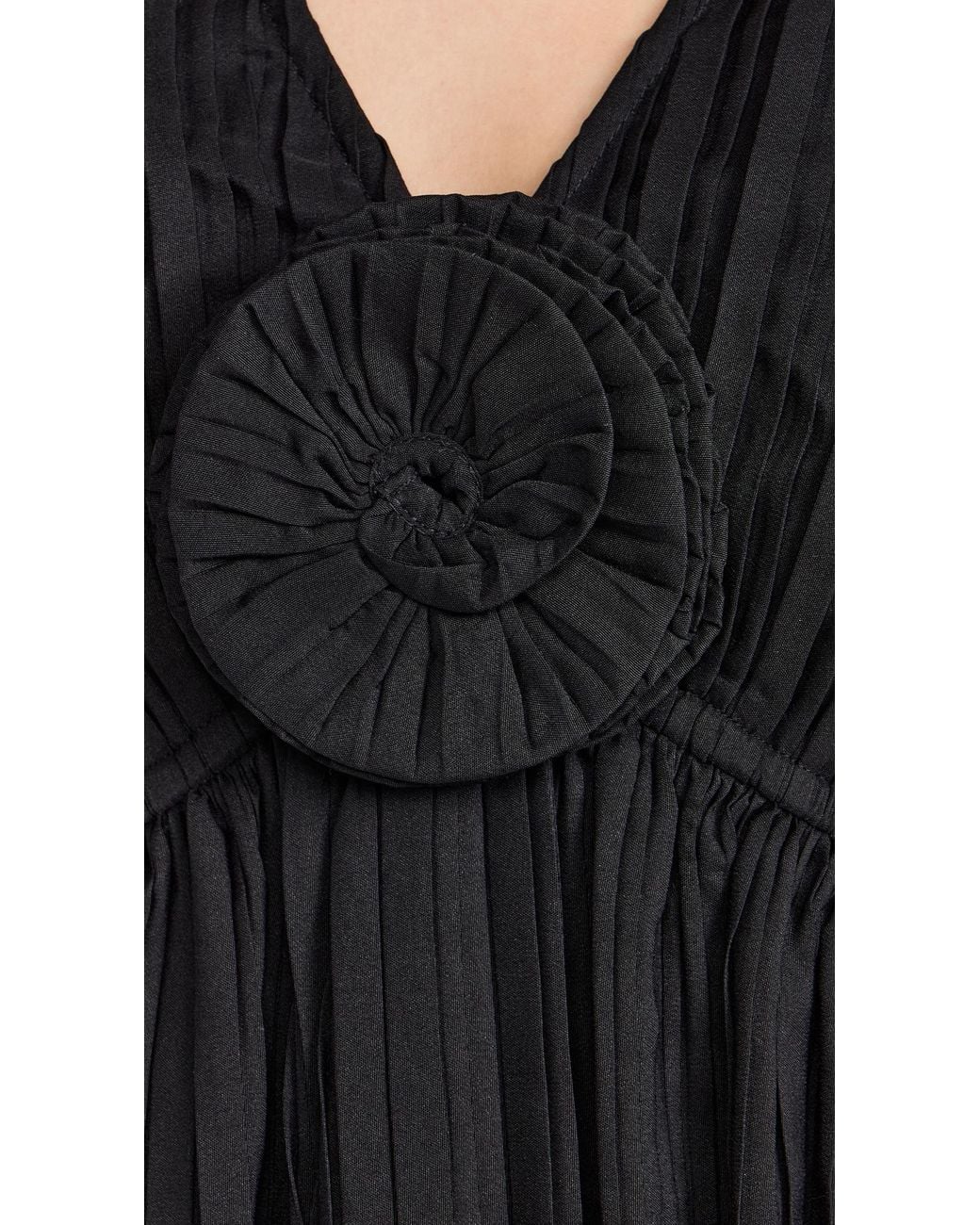 Sea Black Nomi Solid Rosette Top