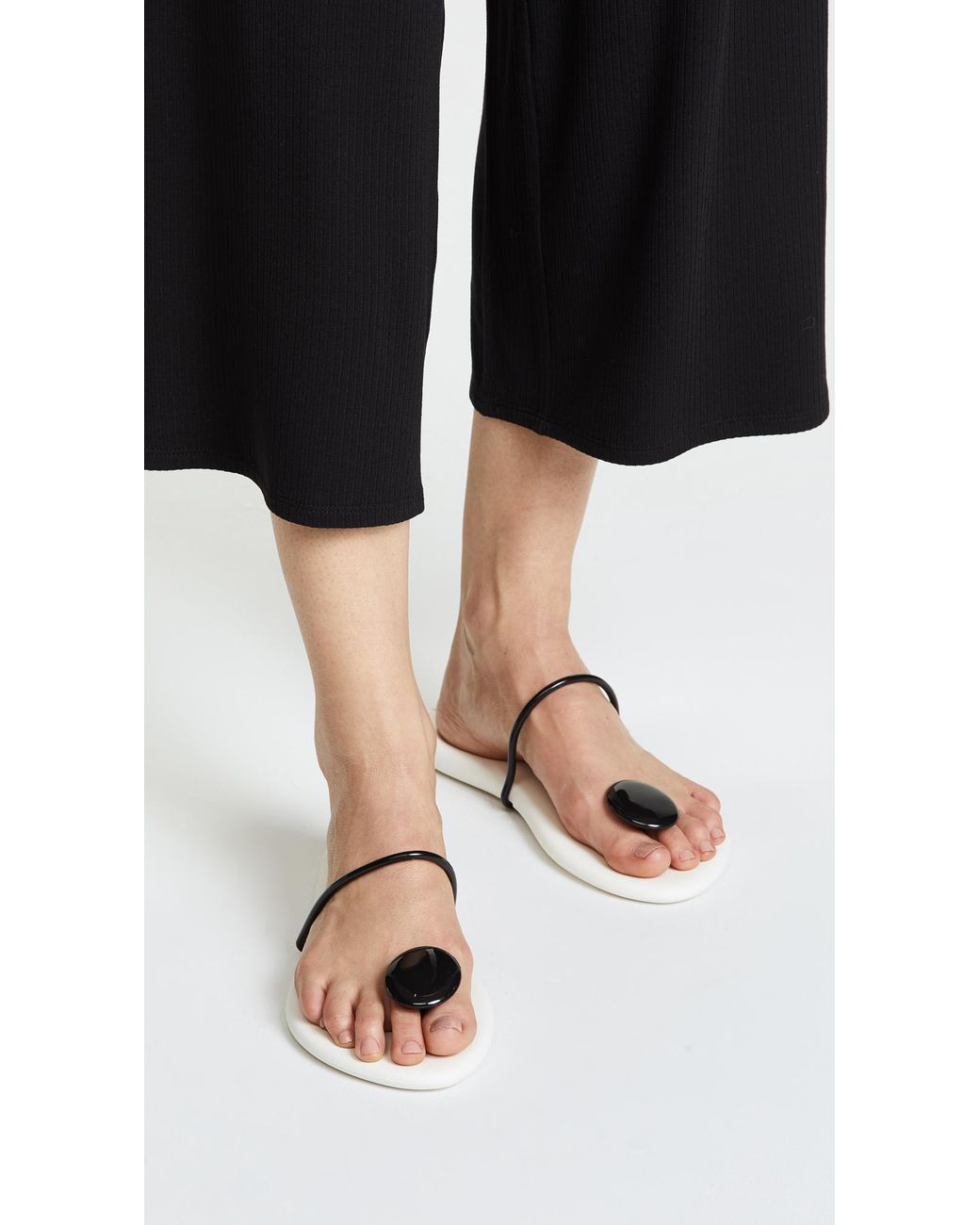 Ipanema Philippe Starck Thing U Iisandals in White | Lyst