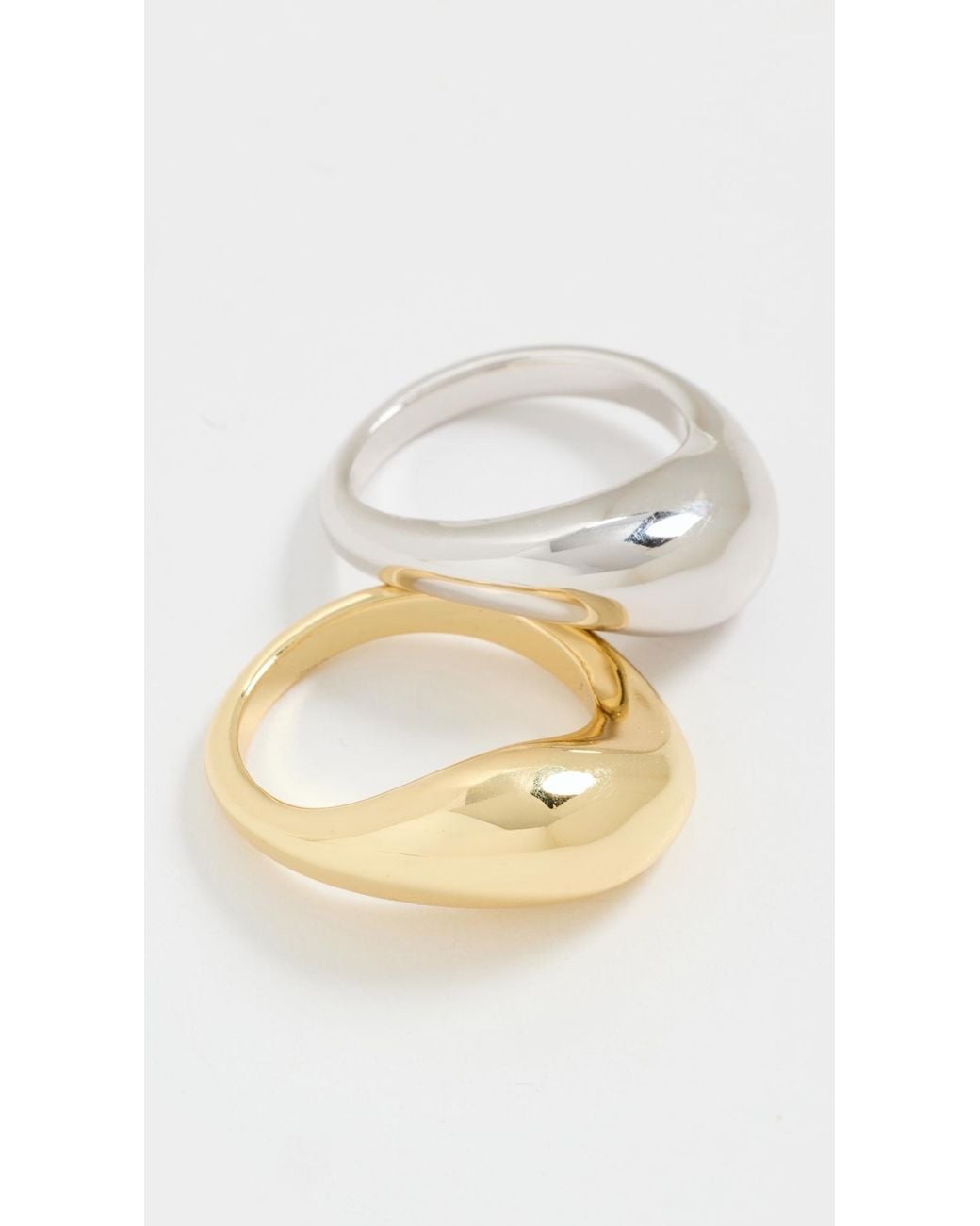 Shashi White Wayne Ring Set