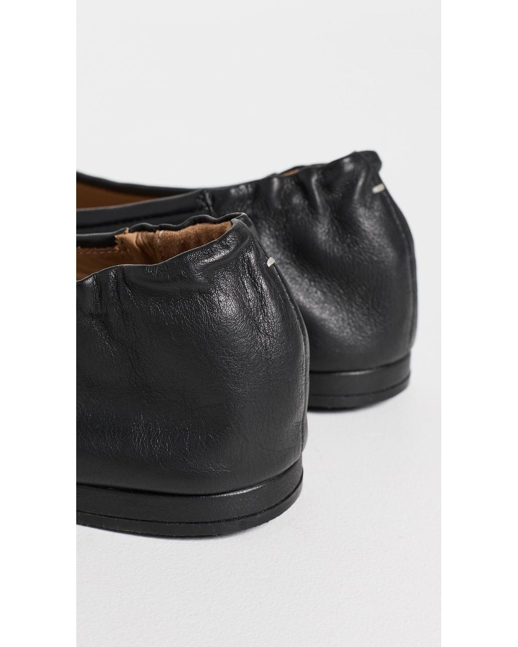 Beek Black Swan Flats