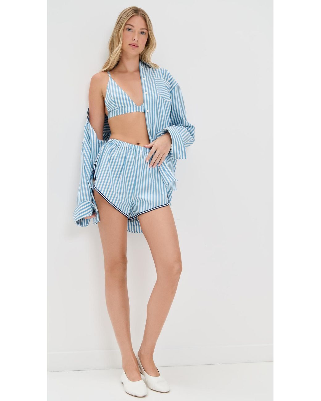 Solid & Striped Blue The Avril Button Down