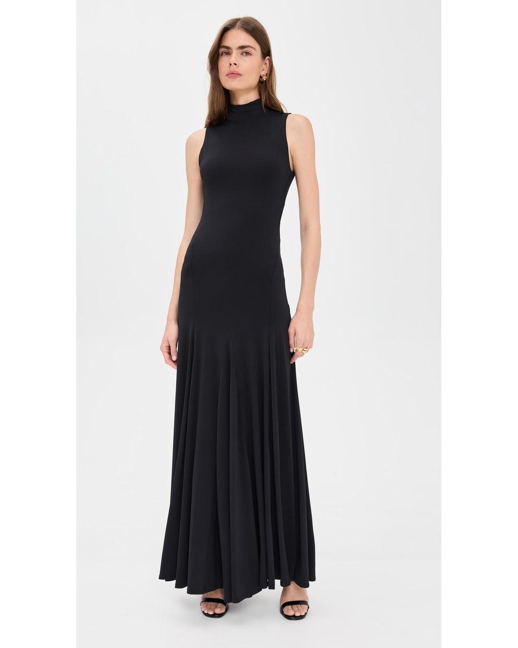 plus size white boho maxi dress Floral Beach Casual A-Line Lace Wedding with Plunging Neckline and Empire Waist Size:Petite colorfamily:Black Black And Blue Dress The bodice features a
