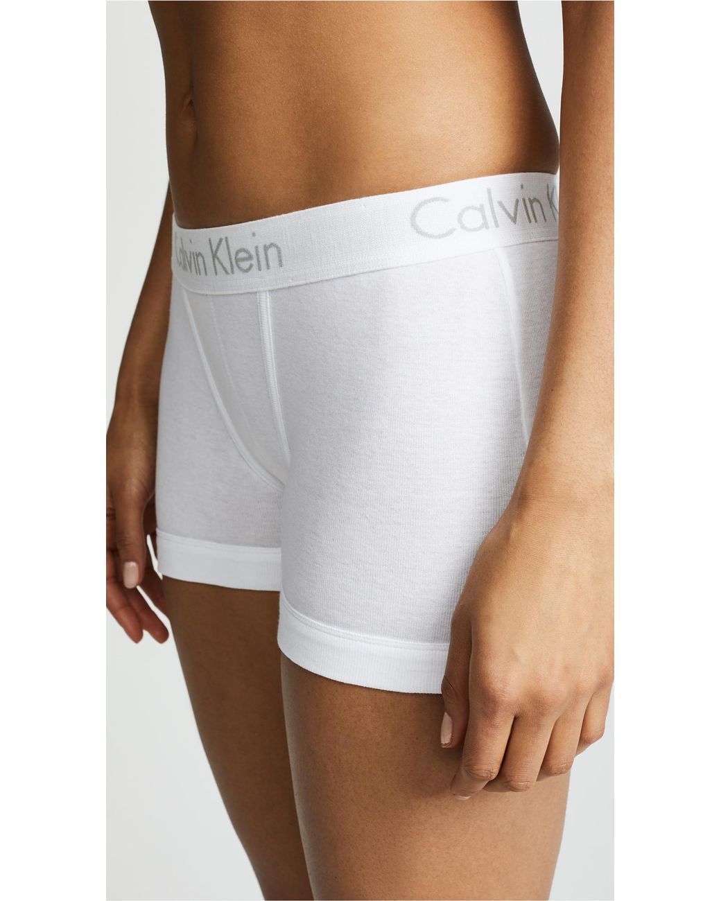 brandwonden Mammoet Sloppenwijk Calvin Klein Body Boy Shorts in White | Lyst