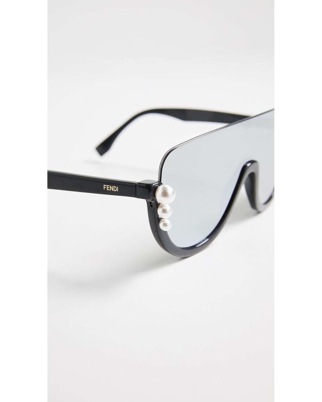 Fendi Bottom Frame Imitation Pearl Sunglasses | Lyst