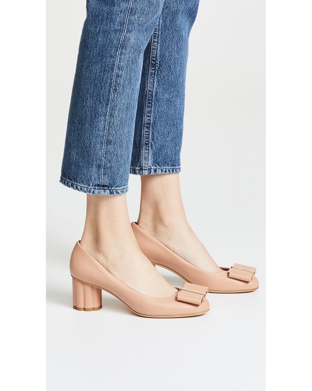 Salvatore ferragamo capua pump outlet