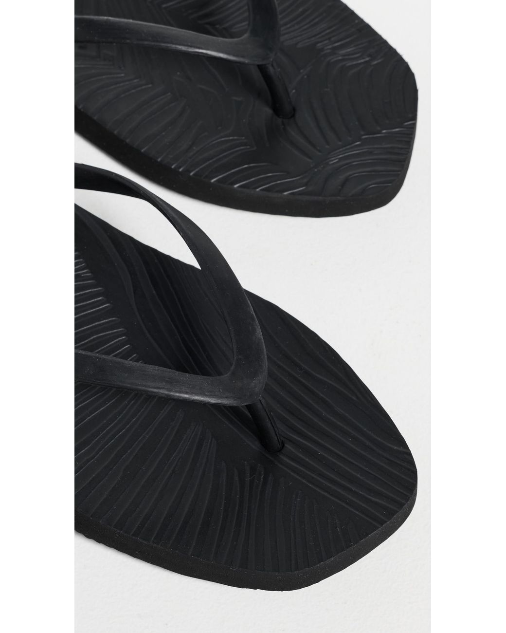Sleeper Black Tapered Flip Flops