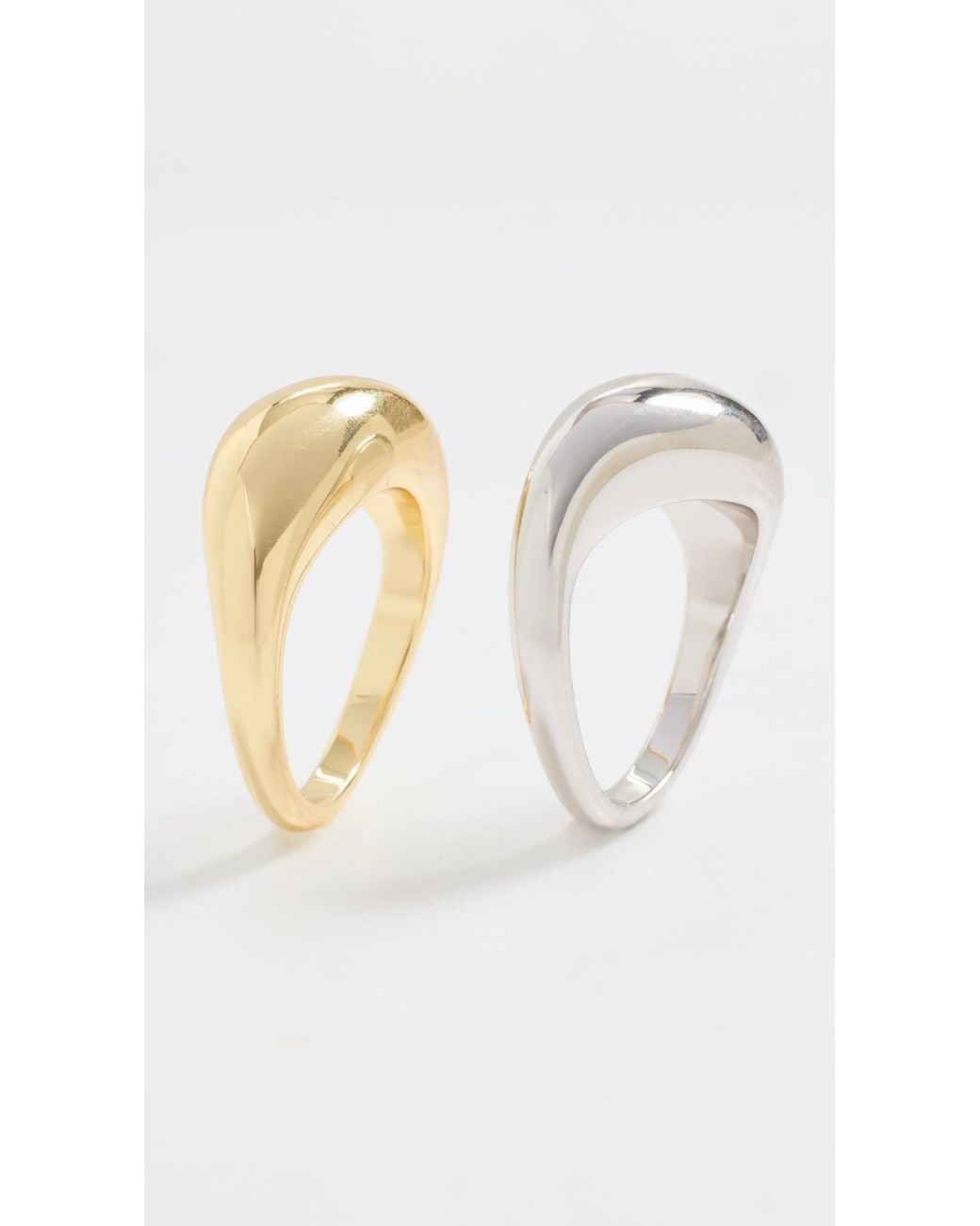 Shashi White Wayne Ring Set