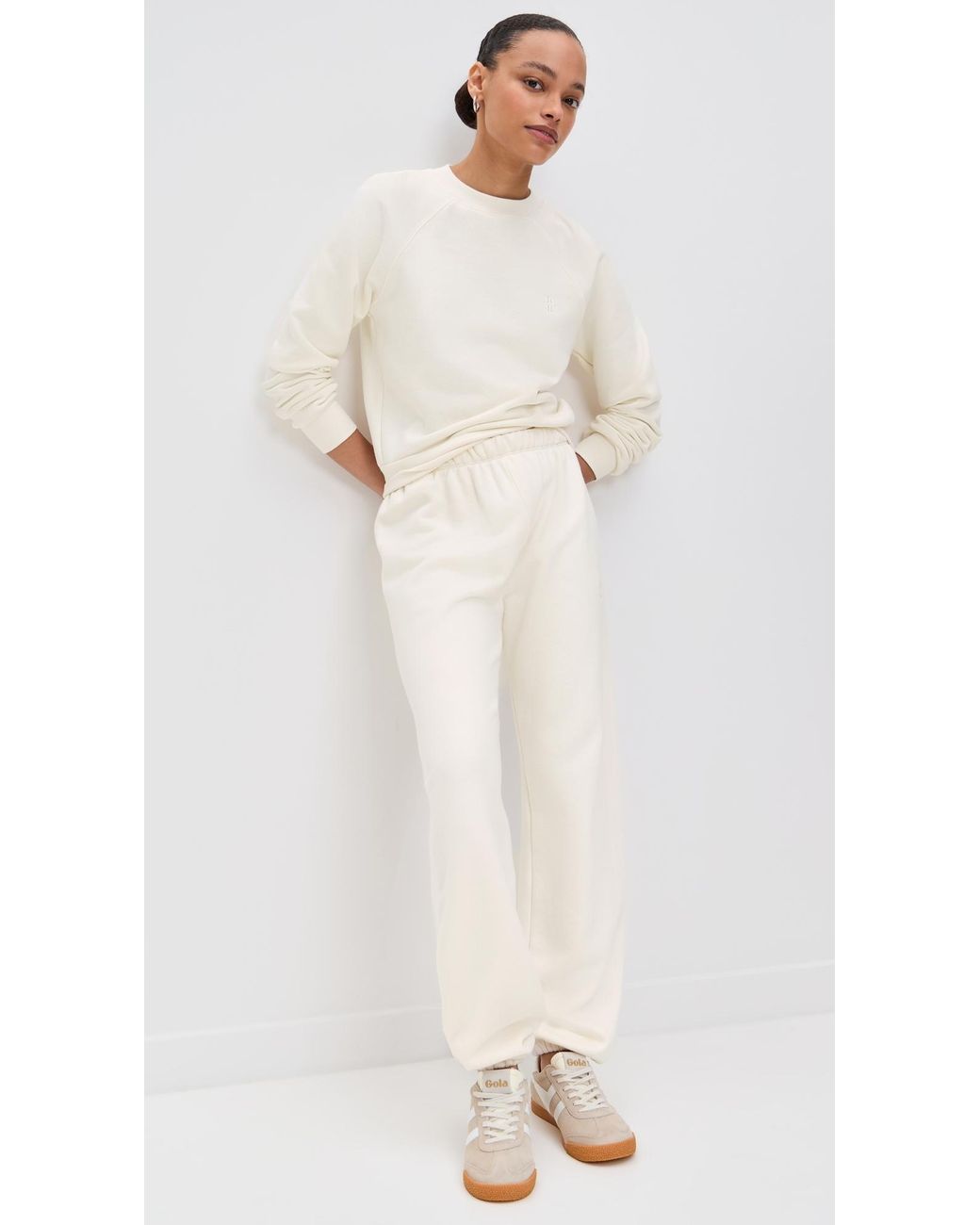 ÉTERNE White Classic Sweatpants