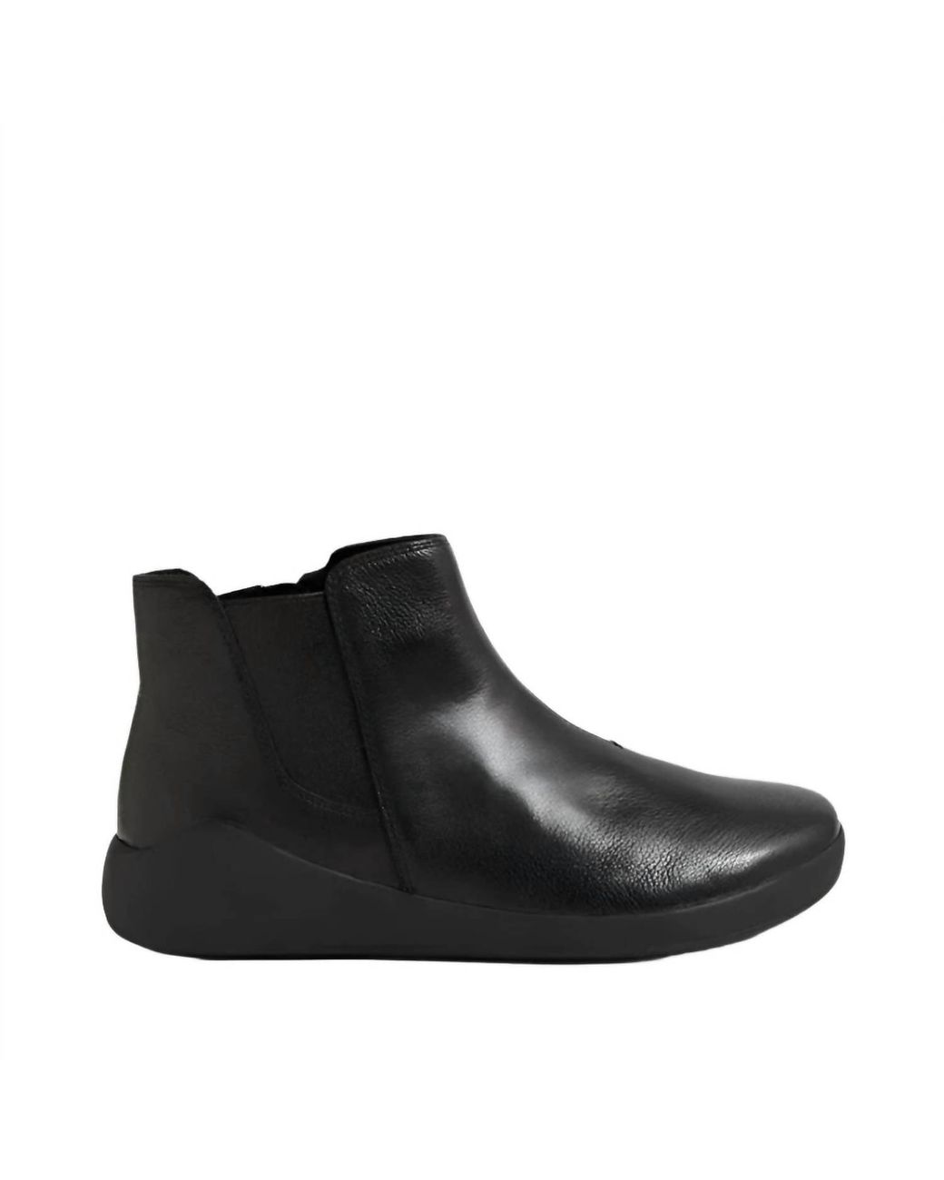 Ziera Black Yumba Boots
