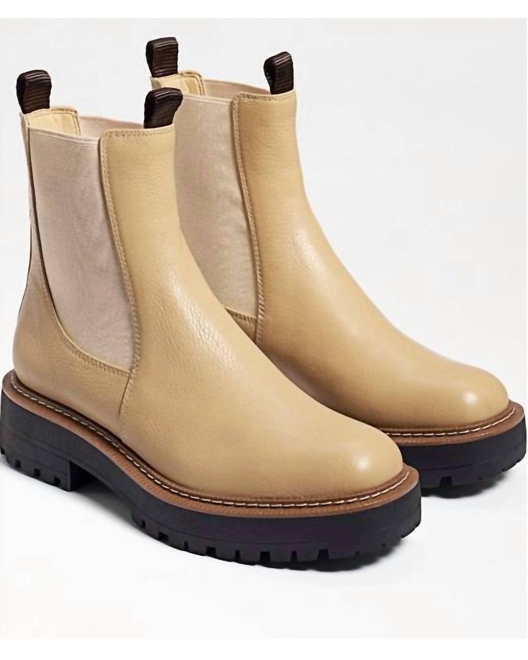 laguna chelsea sam edelman