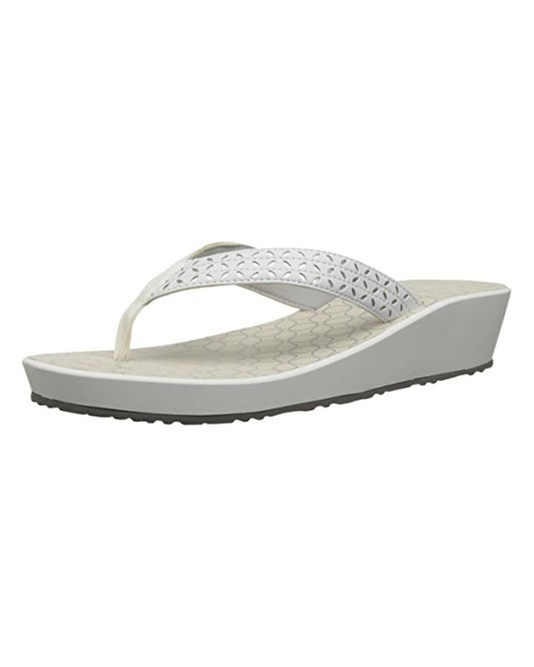 Clarks liya gaze flip flops deals