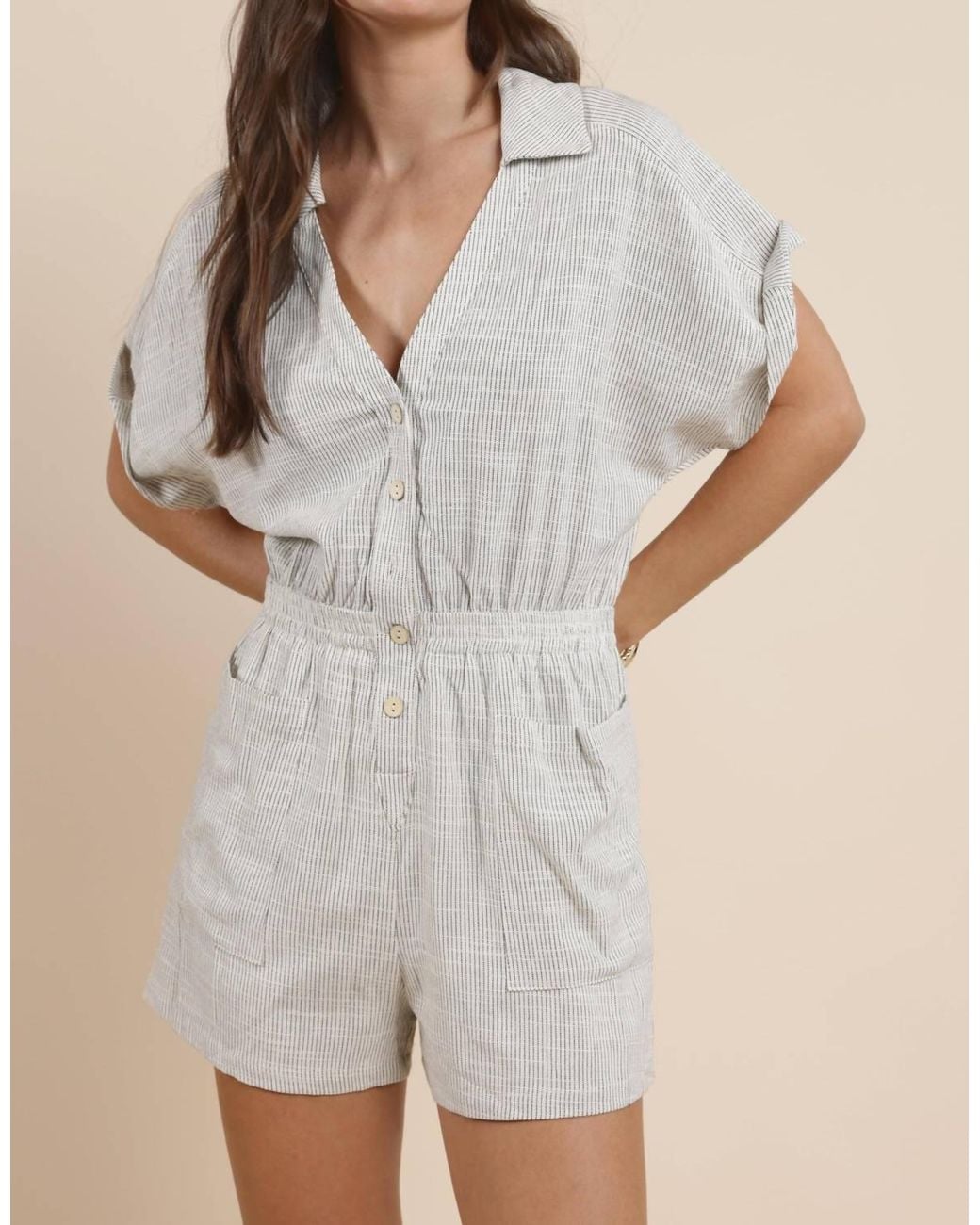 Sadie & Sage Gray Mojave Buttoned Romper
