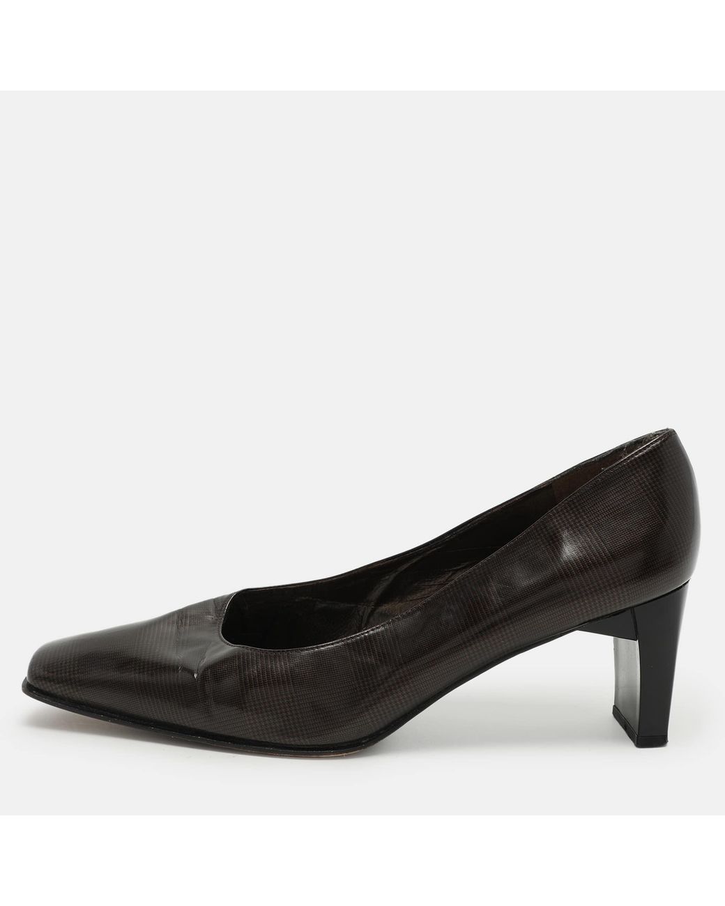 Stuart Weitzman Black Textured Print Leather Pumps