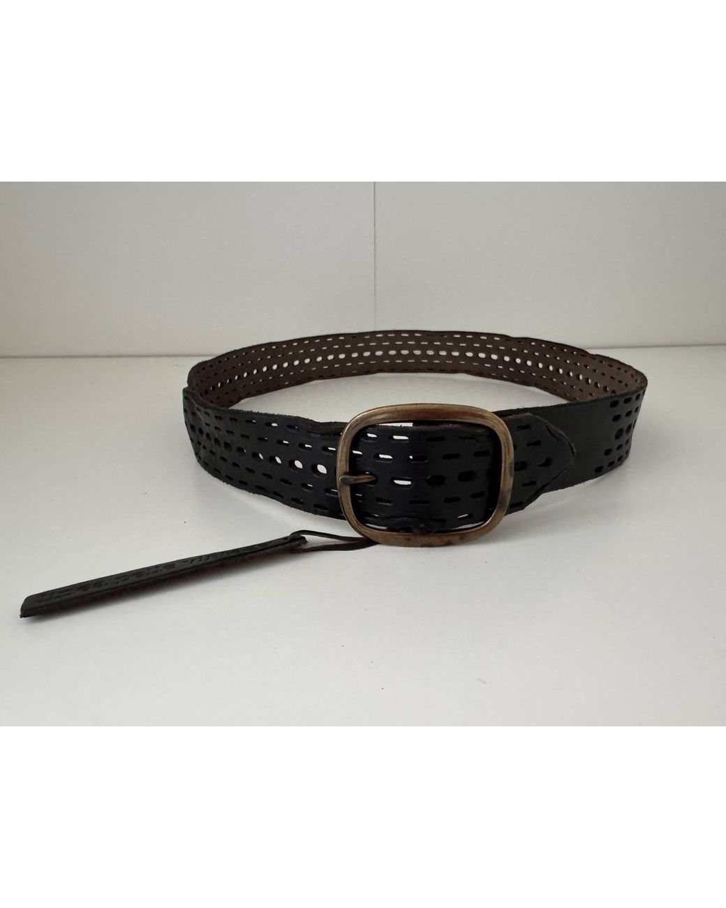 Linea Pelle Black Genuine Leather Broken