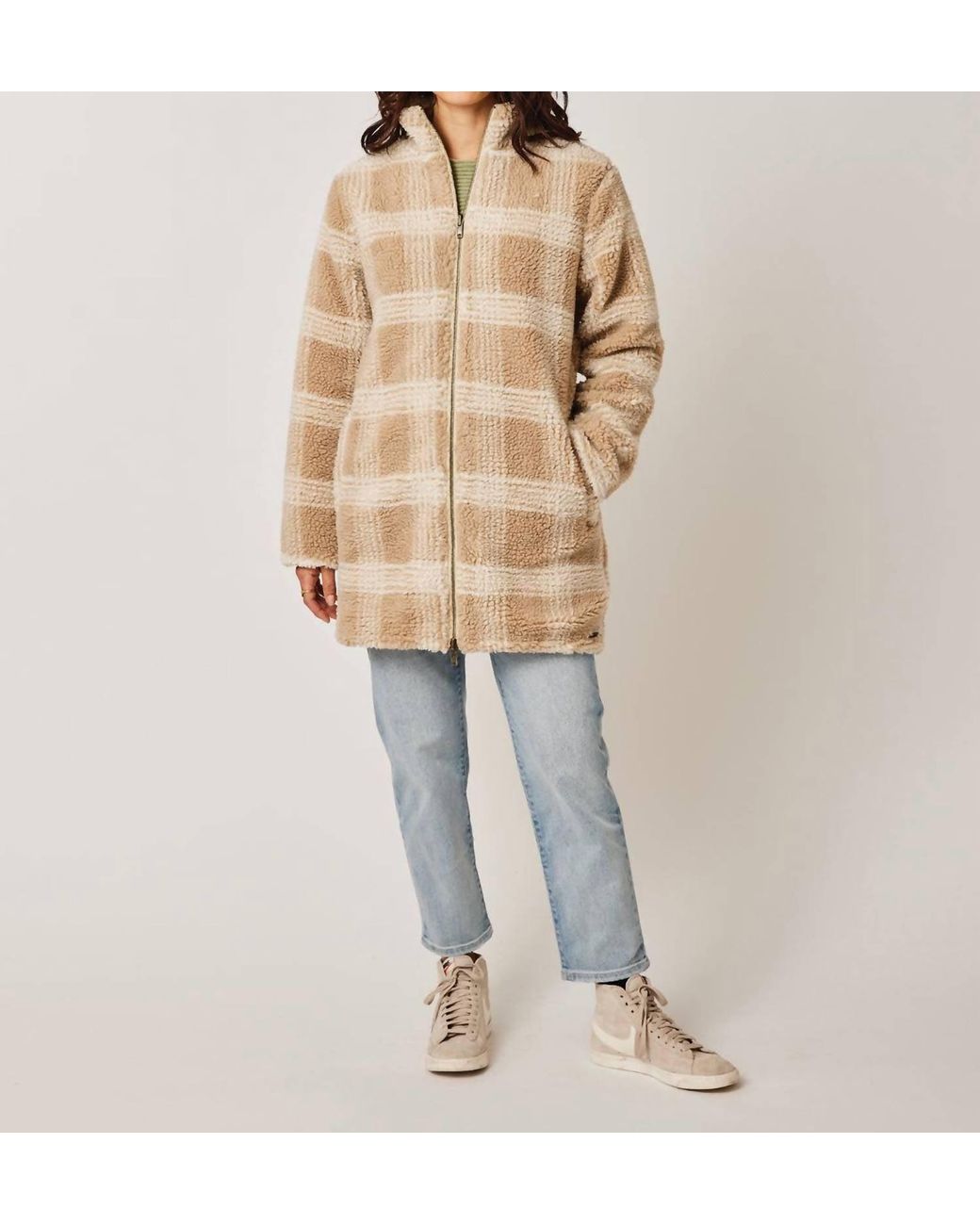Carve Designs Mason Reversible Jacquard Jacket in Natural | Lyst