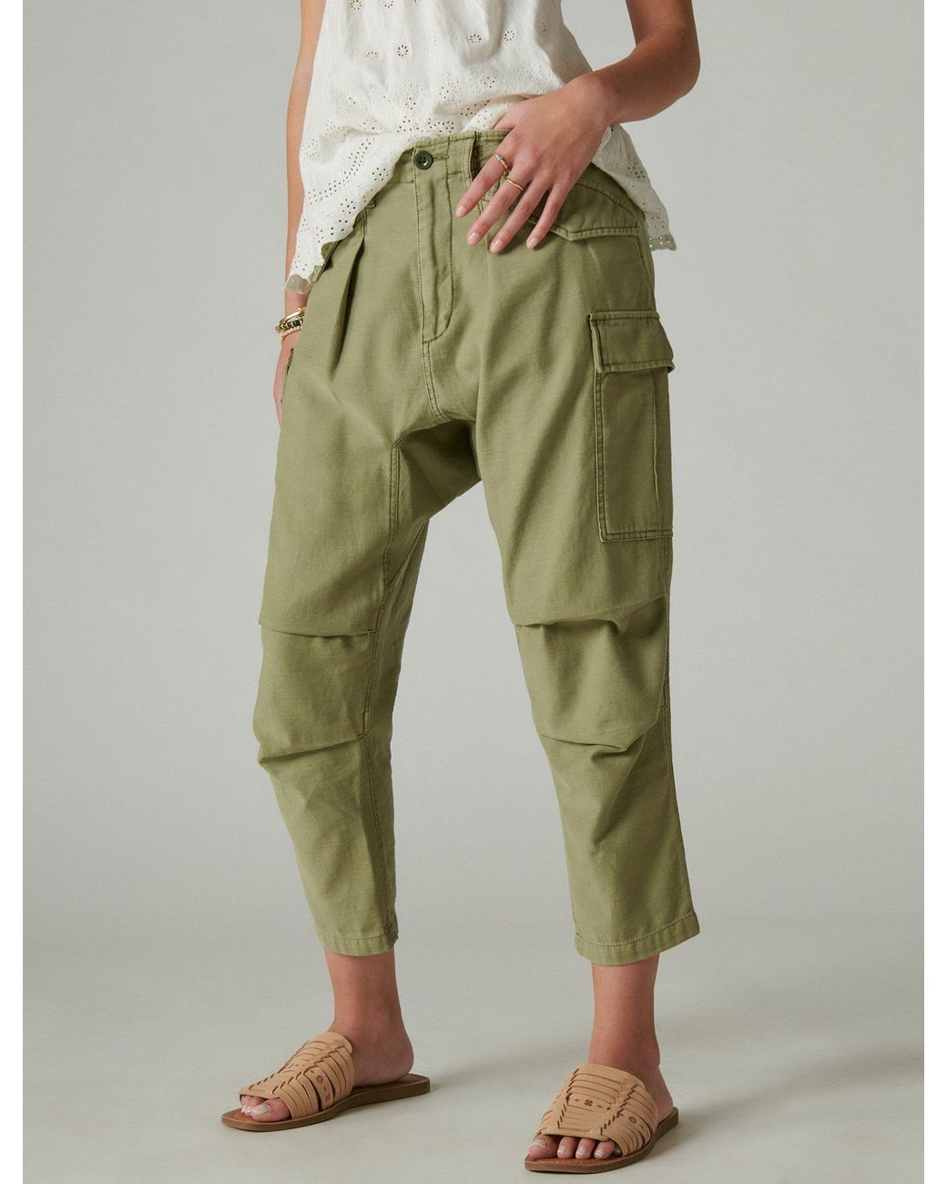 Lucky brand deals the cargo womens