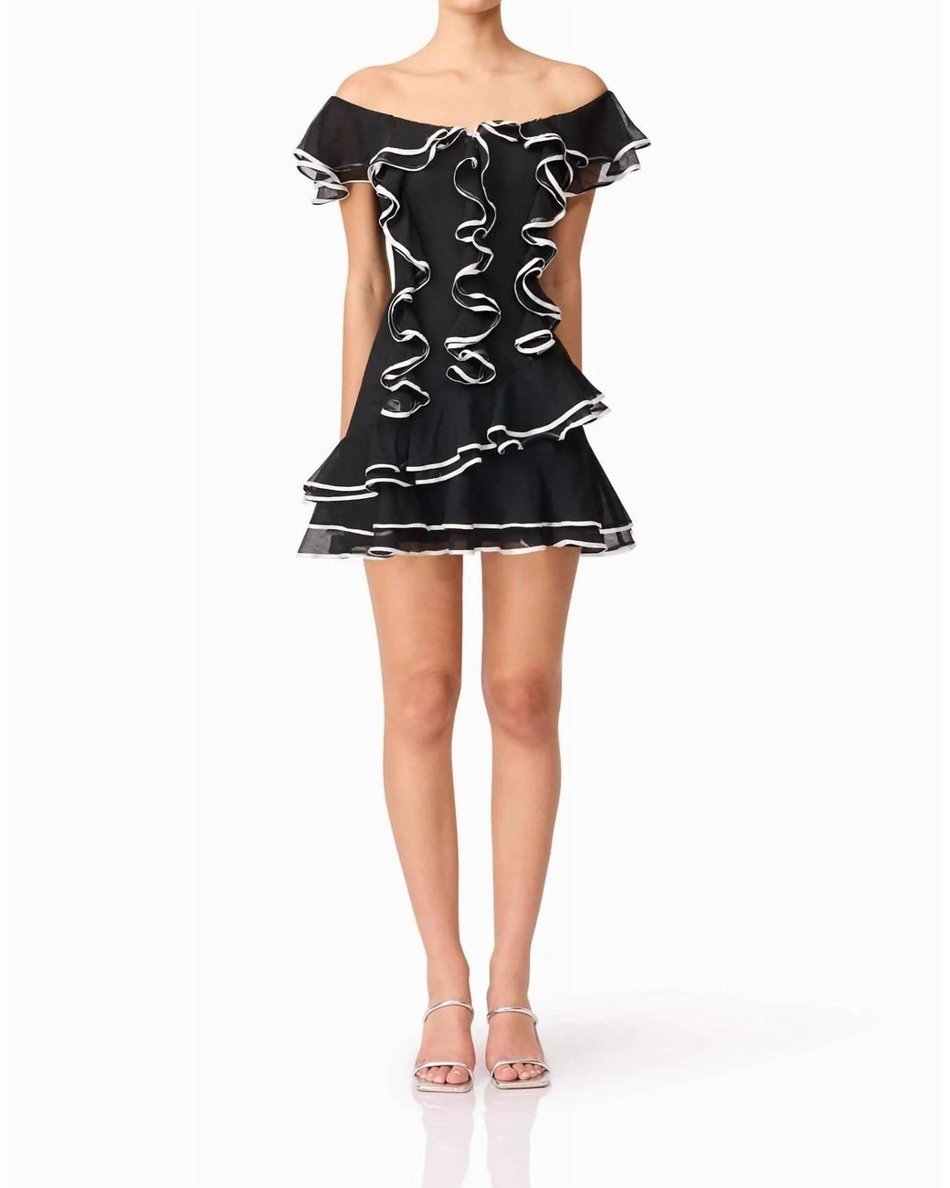 amazon black long sleeve dress Kiah Backless Maxi in Size:M. Style:halter Black dress with long