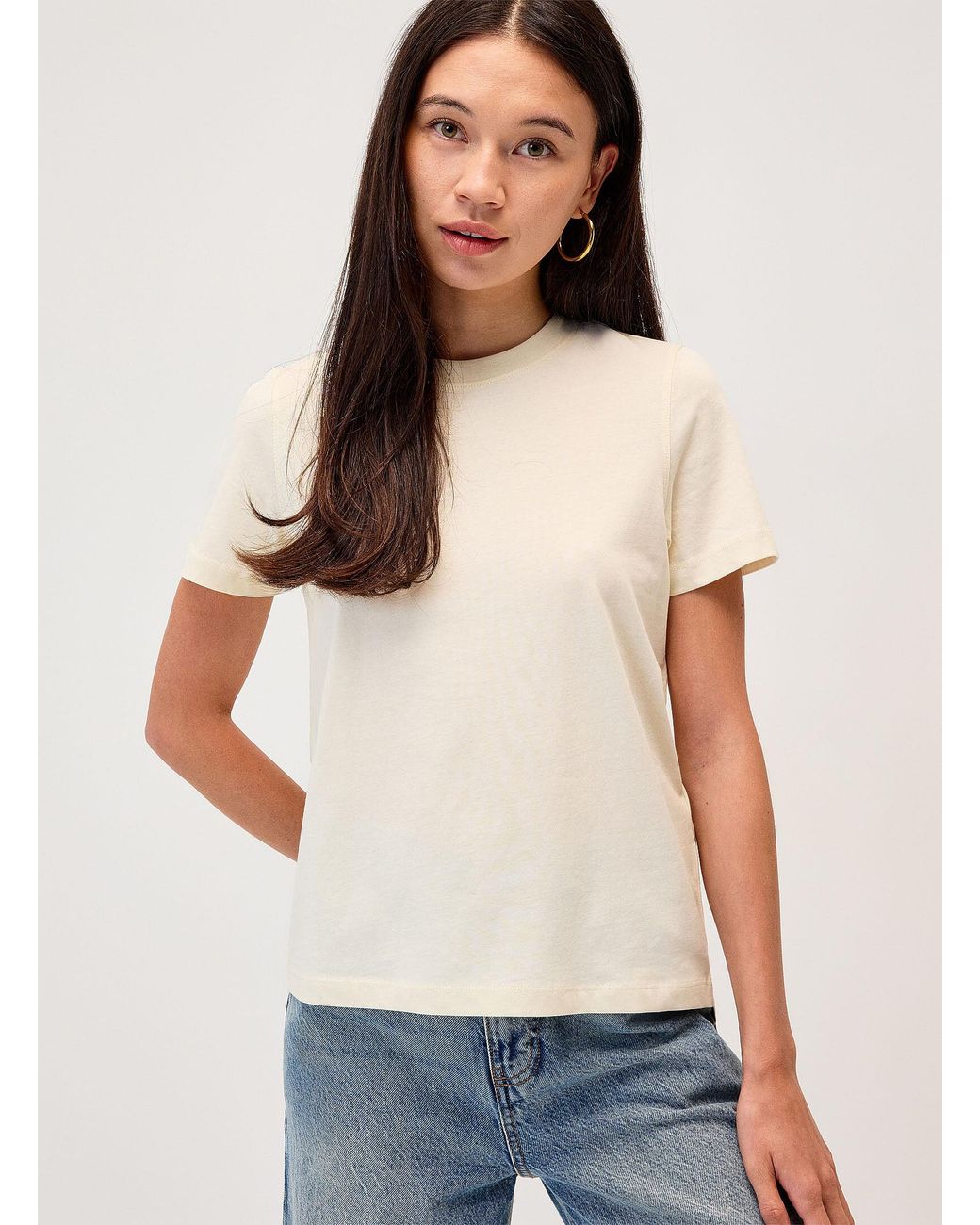 Twik White Short