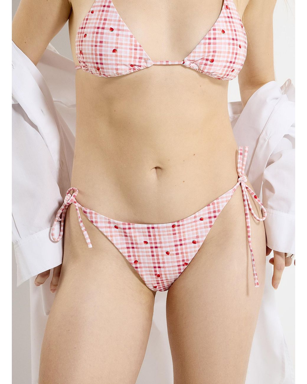 Simon's Natural String High