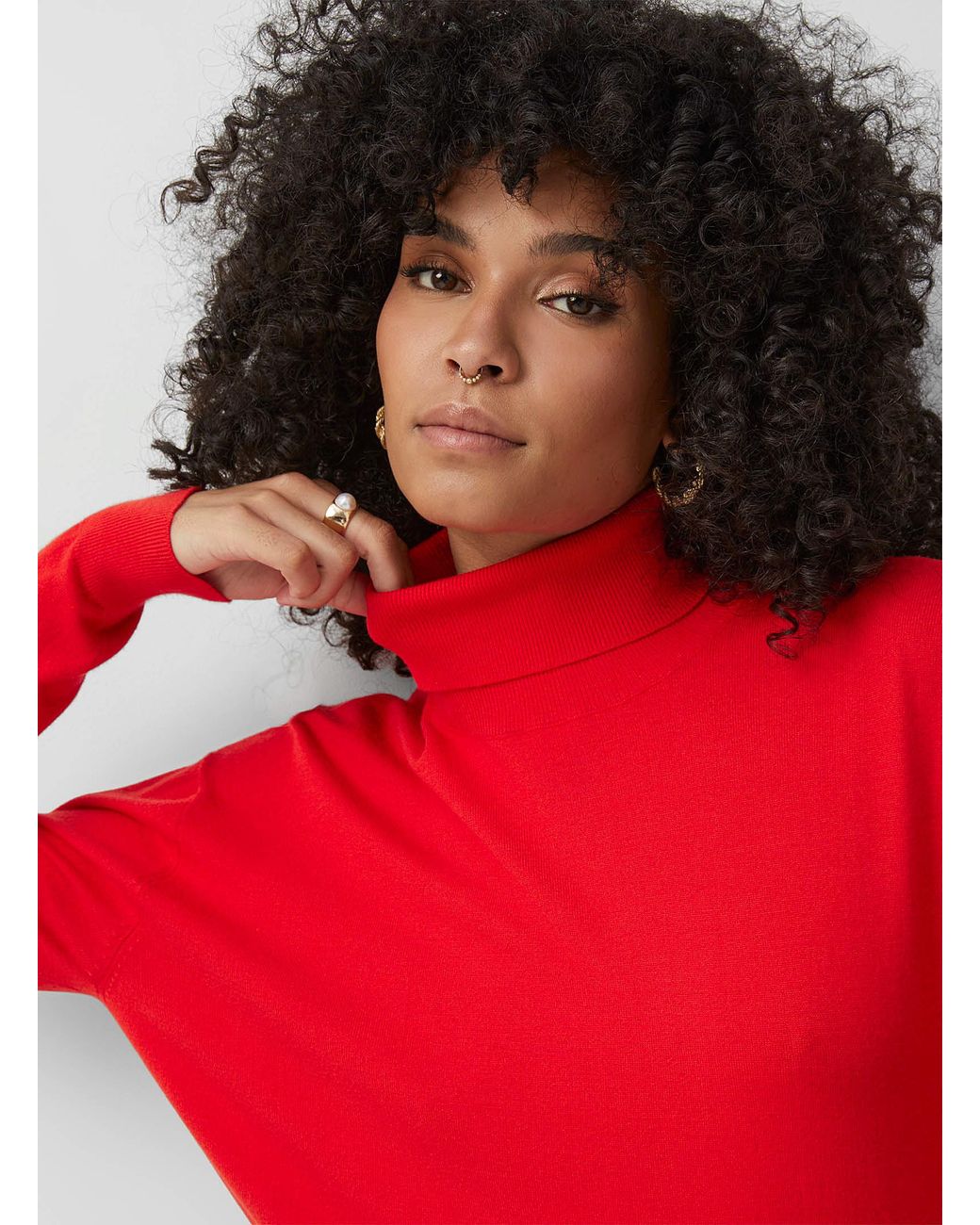 red ribbed turtleneck