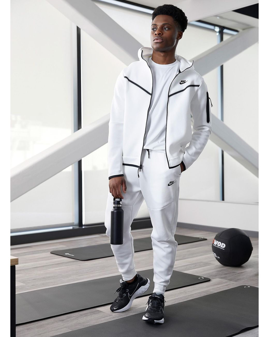 Nike Tech Fleece Angular Seam joggers in White for Men | Lyst