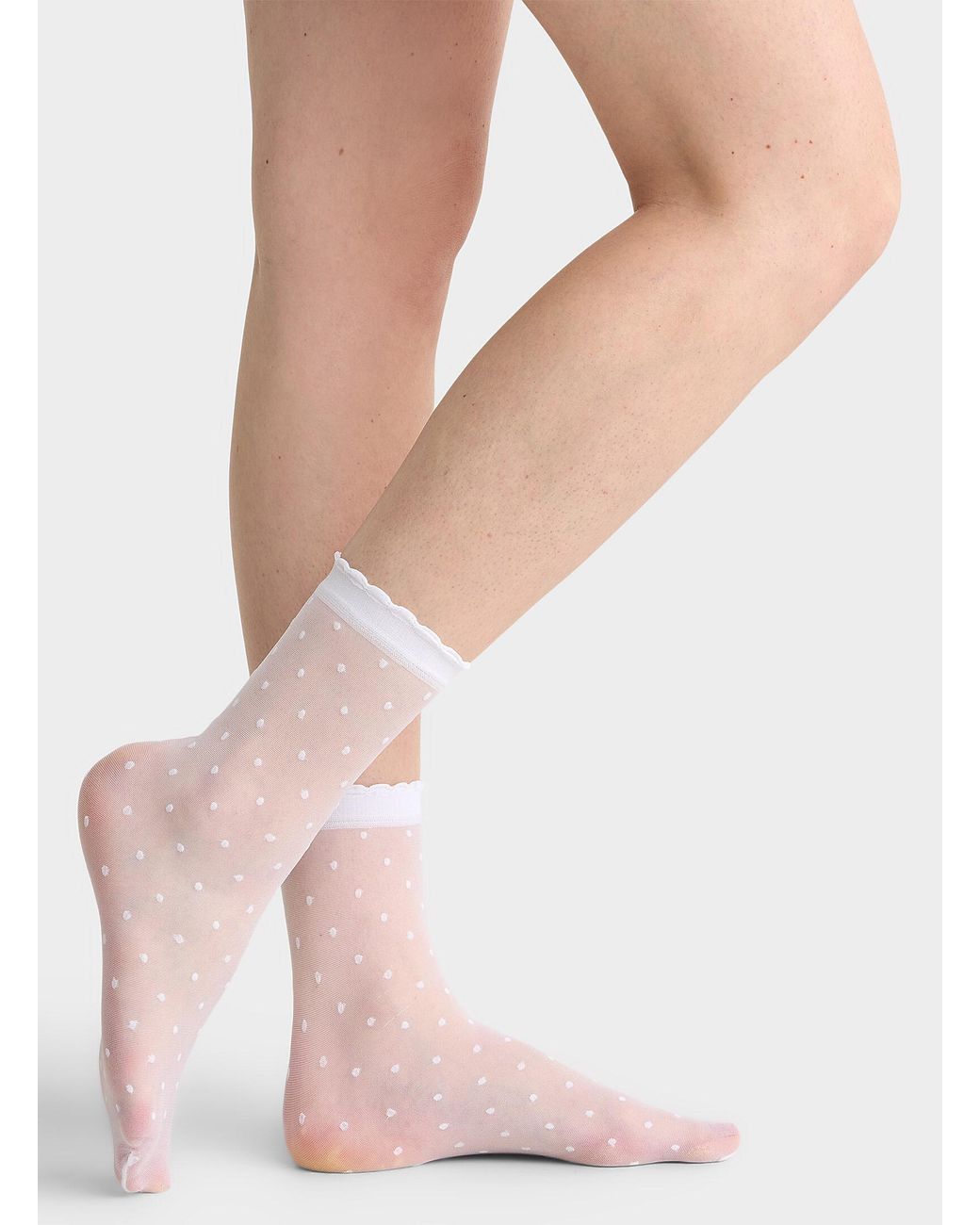 Simon's Black Solid And Dotted Ankle Socks 2