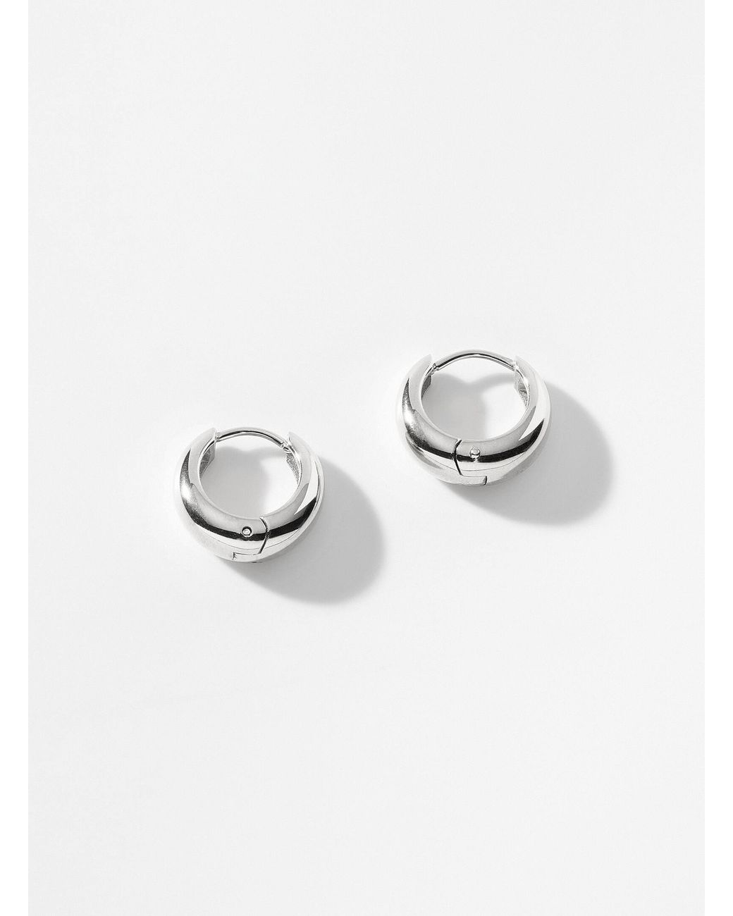 Simon's White Small Rounded