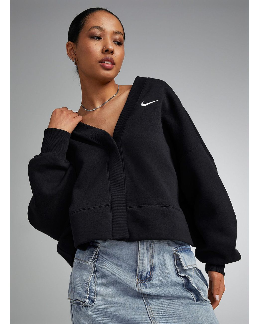 black nike cardigan