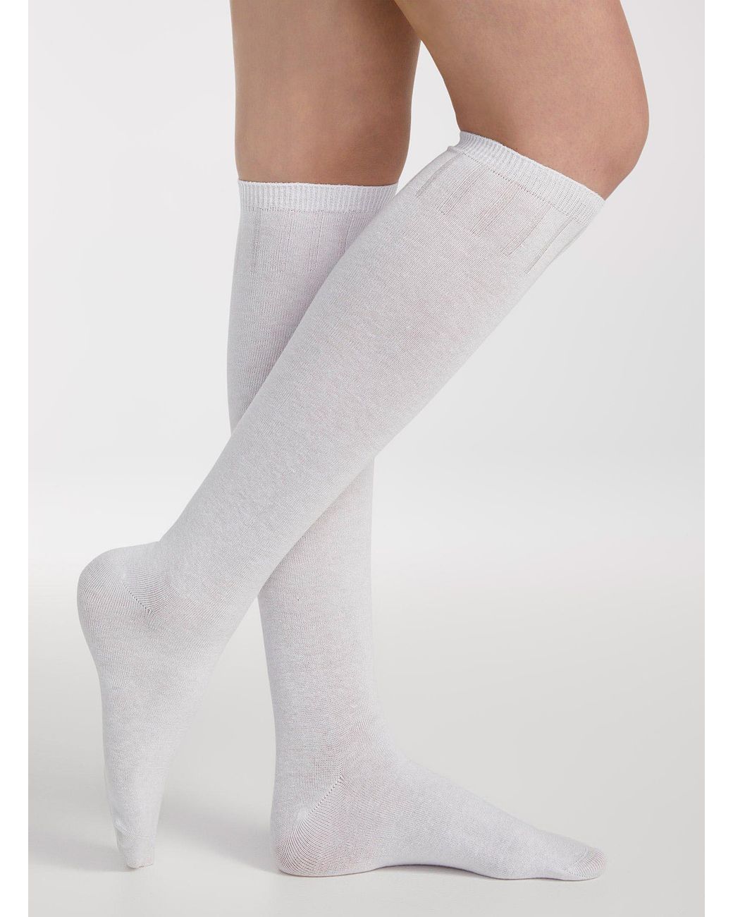 Simon's White Solid Knee