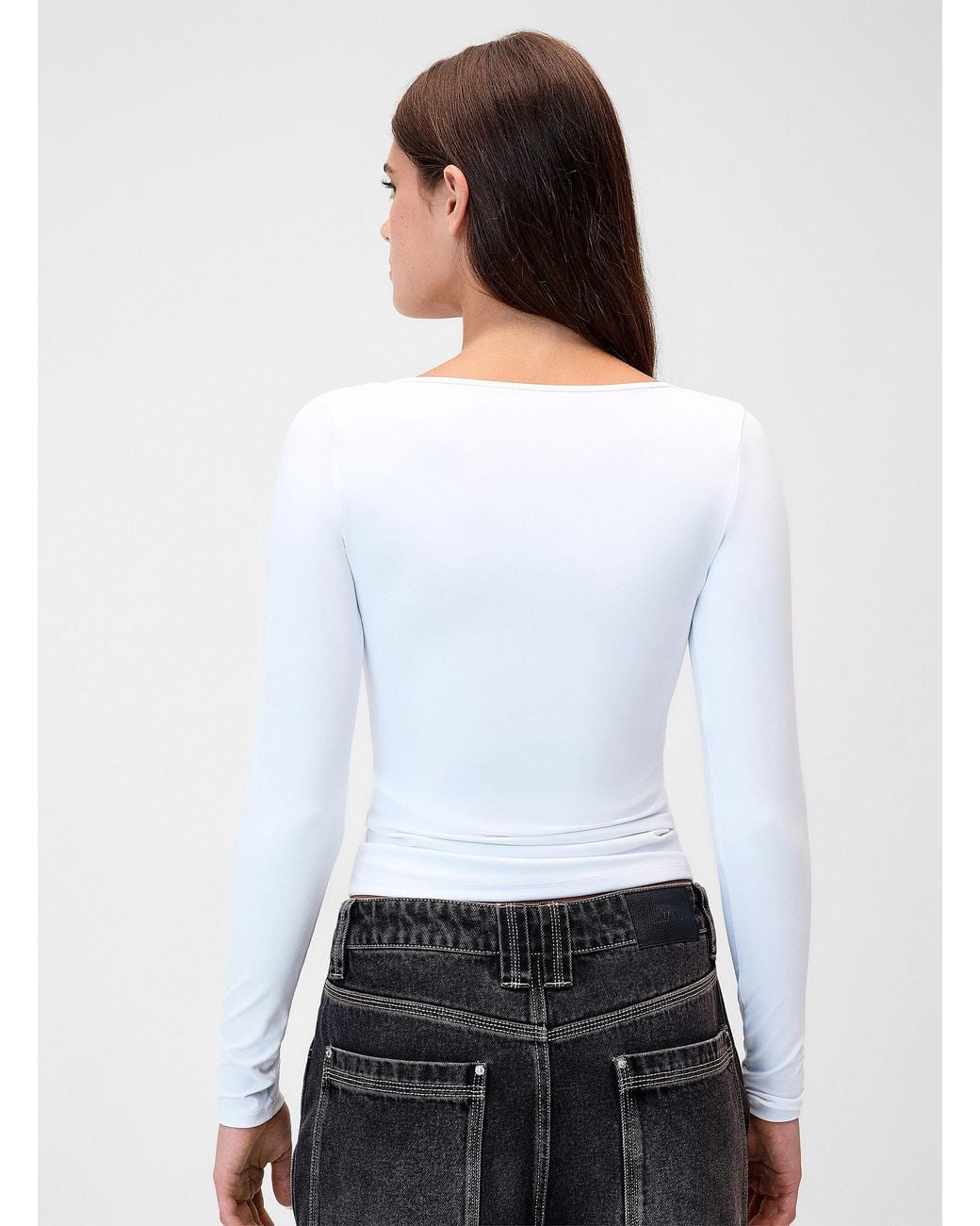 Twik White Soft Microfibre Open