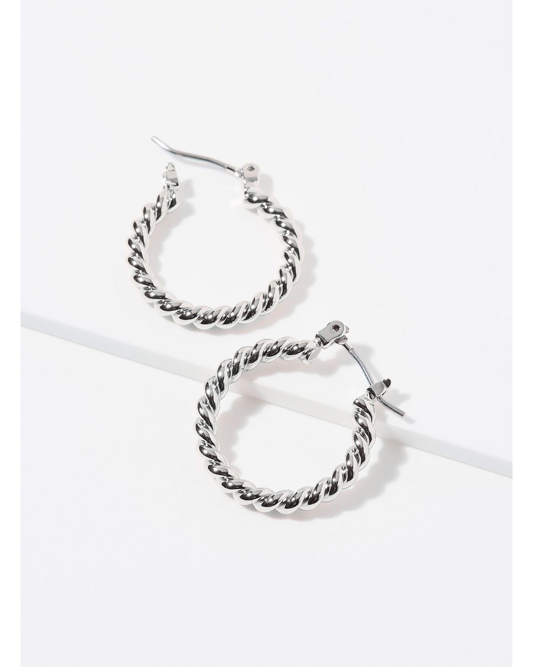 Simon's White Small Twisted Metallic Hoops