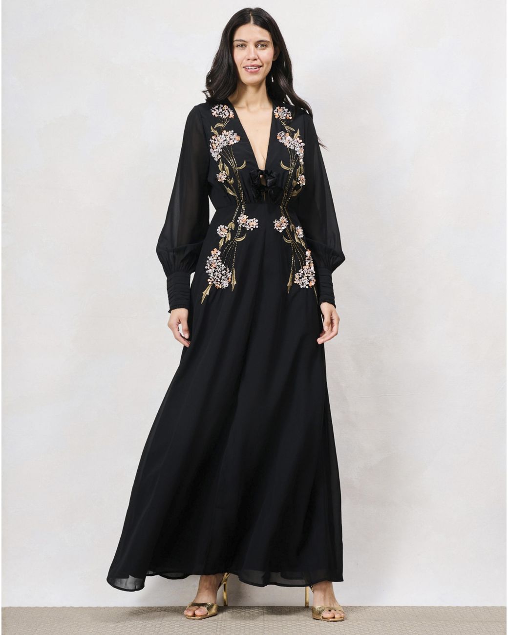 Hope & Ivy Black The Lilibet Embellished Dress