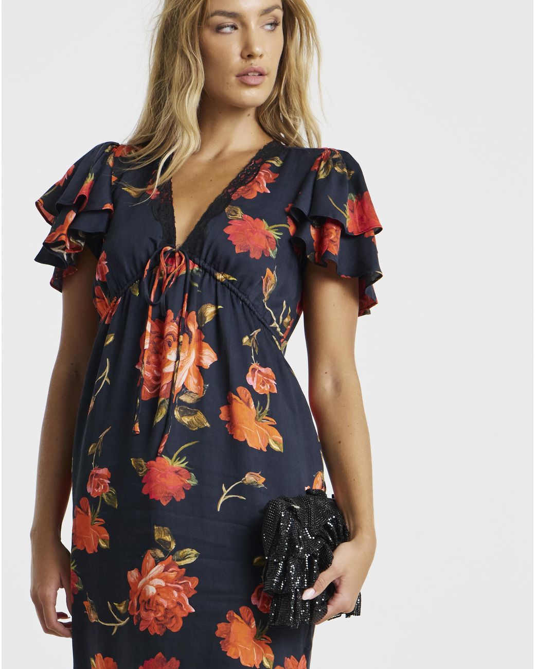 Hope & Ivy White Felicity Midi Dress