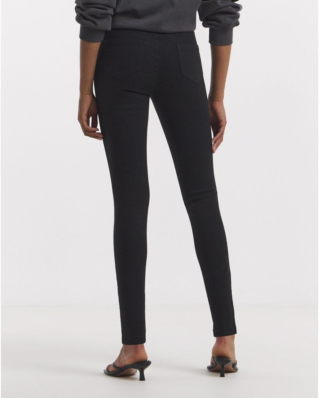 Simply Be White Skinny Pull On Jeggings