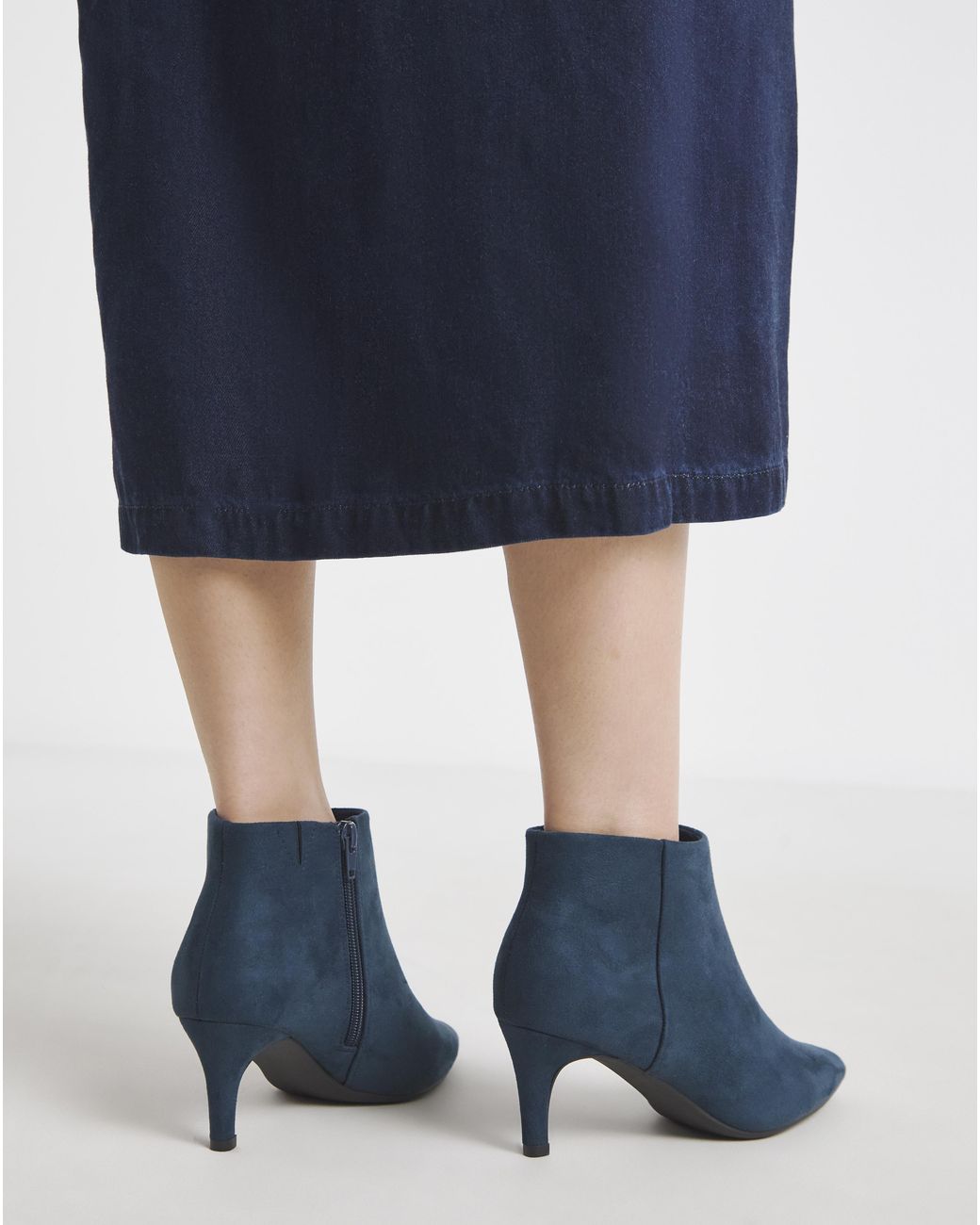 JD Williams Blue Kitten Heel Pointed Toe Ankle Boot Eee