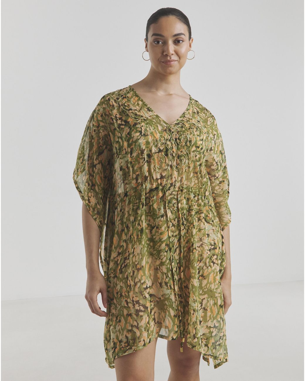 MAGISCULPT Multicolor Embellished Kaftan