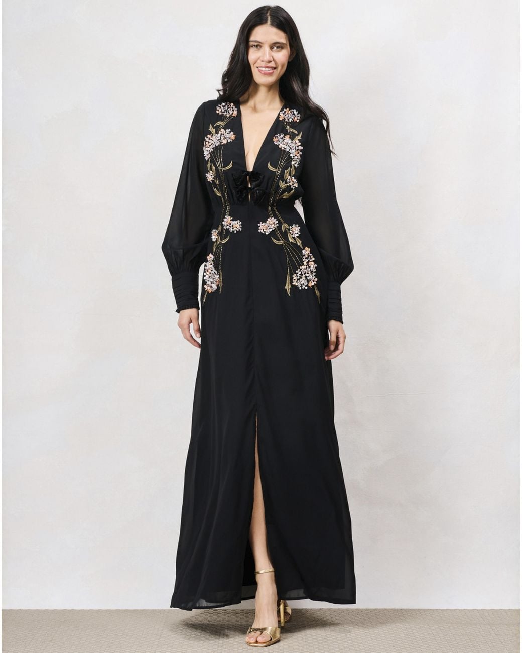 Hope & Ivy Black The Lilibet Embellished Dress