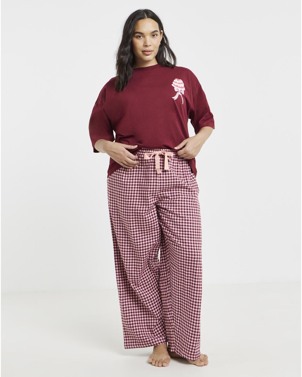Pretty Secrets Red Cake Graphic Pyjama Set